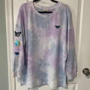 Cute tie dye sweater with embroidered butterfly patches size XL